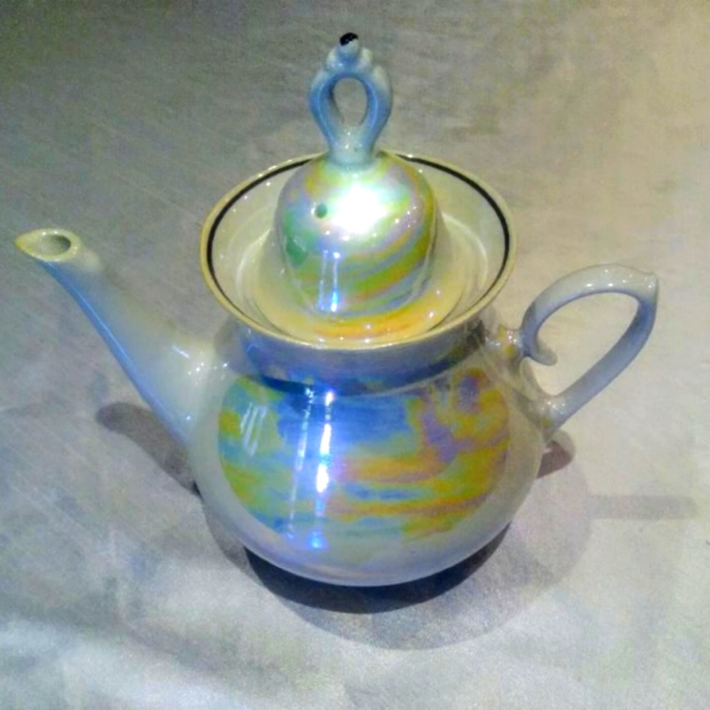 Mid century heavy pearl tea pot, pottery